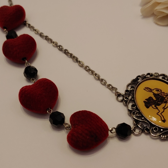 Vintage OOAK Handmade Alice in Wonderland Necklace - Picture 3 of 5